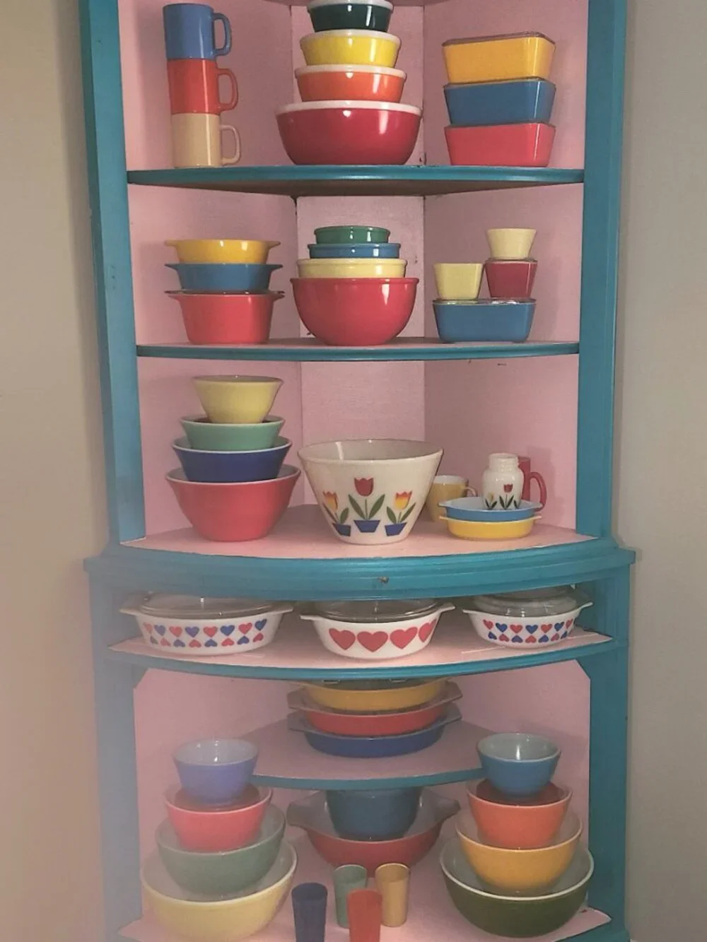 Pyrex Hearts casserole 509 with lid